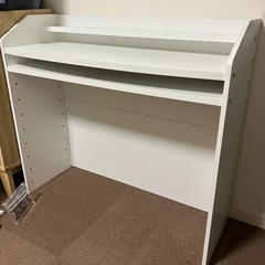 キッズデスク(ニトリ)の画像