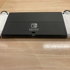 Nintendo 　Switch有機EL     美品　キズほぼ無しsdカード付きの画像