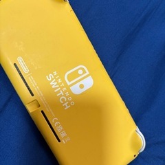 任天堂Switchライト　モンハンライズセットの画像