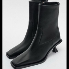 ZARAブーツ37の画像
