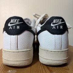 ナイキ エア フォース 1 ホワイト/ブラックの画像