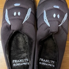 新品未使用＊PEANUTSルームシューズ＊スヌーピー＊Mサイズ(23.5〜25.5cm)の画像