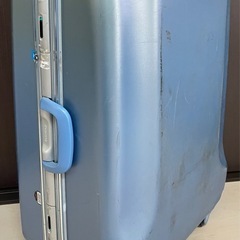 スーツケース　キャリーケースの画像