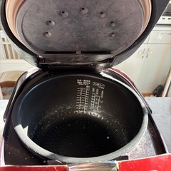 日立　炊飯器　1升炊き　RZ-RV18BKMの画像