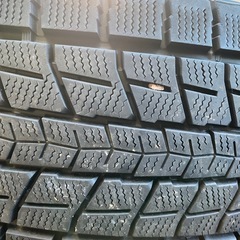 265/65R17スタッドレスタイヤの画像