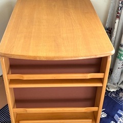【無料】【配達します】勉強机といす②の画像