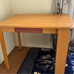 【無料】【配達します】勉強机といす②の画像