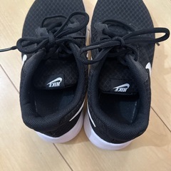 23cmナイキ タンジュンの画像