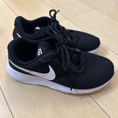 23cmナイキ タンジュンの画像