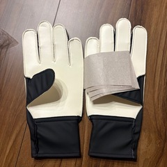アディダスキーパーグローブ 8号　未使用adidasサッカーの画像