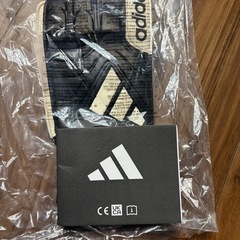 アディダスキーパーグローブ 8号　未使用adidasサッカーの画像