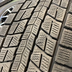 225/65R17 DUNLOPスタッドレスタイヤホイールの画像