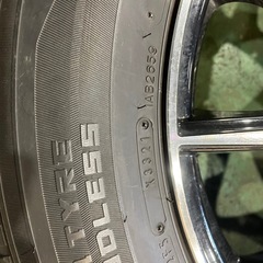 225/65R17 DUNLOPスタッドレスタイヤホイールの画像