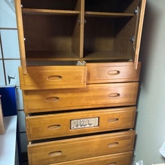 服用タンスの画像