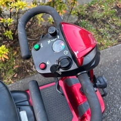 電動シルバーカー 充電器付き AC100V セニアカー 電動カート 電動シニアカー　電動車椅子　赤　動作良好！PORTUS ECO-18 の画像