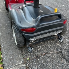 電動シルバーカー 充電器付き AC100V セニアカー 電動カート 電動シニアカー　電動車椅子　赤　動作良好！PORTUS ECO-18 の画像