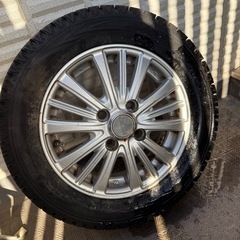 【取引中止】2016年　スタッドレスタイヤ　155/65R13 73Qの画像