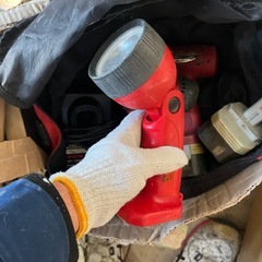 処分しました。RYOBI 12vインパクトドライバーセットジャンクの画像