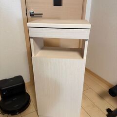 電話台（白木目）の画像