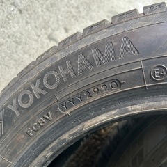 ヨコハマスタッドレス　155/65R14 1本の画像