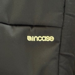 incase リュックの画像