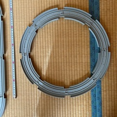 プラレールのレール（高さ有り）の画像