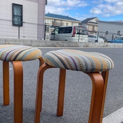 スツールの画像