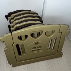 ベビーサークルの画像