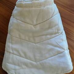 犬用防寒ベスト白黒のリバーシブル・小型犬用の画像