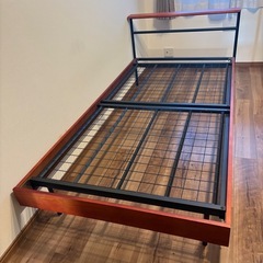 シングルベッドフレームの画像