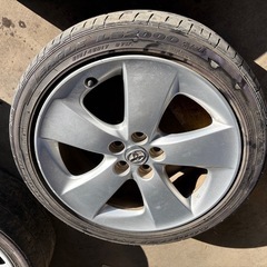 プリウスSツーリング　ホイールセットの画像