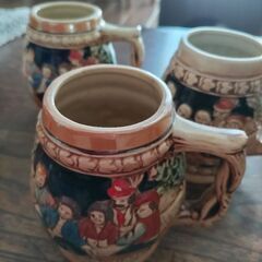 レトロなビアカップの画像