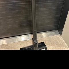 充電式サイクロンスティッククリーナーの画像