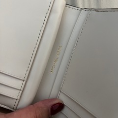 マイケルコース❣️お財布ですの画像