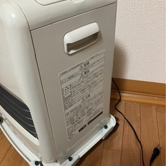 ①キャスター付きダイニチ工業 ブルーヒーター FHY-32TR7 石油ファンヒーターの画像