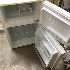 万代店　HerbRelax YRZ-C09B1 ヤマダ電機 直冷式冷蔵庫 90Lの画像