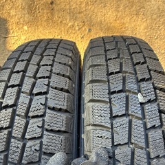 ダンロップ　ウィンターマックス　スタッドレス　145 80 13 2015年製　バリ溝　4本セットの画像