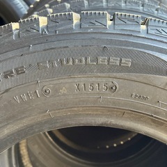 ダンロップ　ウィンターマックス　スタッドレス　145 80 13 2015年製　バリ溝　4本セットの画像