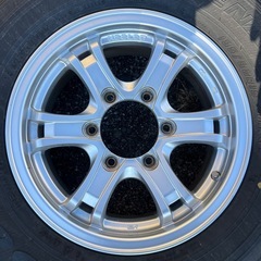 🉐15インチ WEDS KEELER スタッドレス付  4本 美品  ハイエース キャラバンの画像