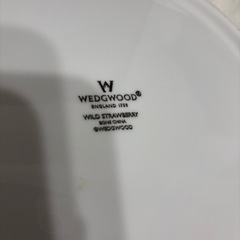 ⭐️新品⭐️ウェッジウッド　ワイストオクタゴナルデ　ワイルドストロベリー　2枚有りの画像
