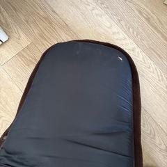 座椅子(ブラウン)の画像