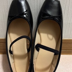 美品GU 黒 M バレエシューズ　ストラップバレエシューズの画像