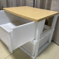 2段衣装ケースの画像