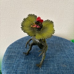 恐竜のおもちゃの画像