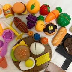 おままごと色々セット　の画像