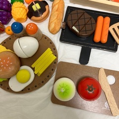 おままごと色々セット　の画像