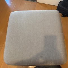 無印良品オットマンスツール
の画像