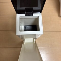 トイレブラシホルダー　小物入れの画像