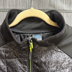 防寒ベストの画像