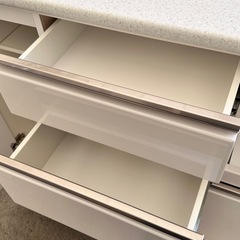 【超美品】食器棚　カップボードの画像